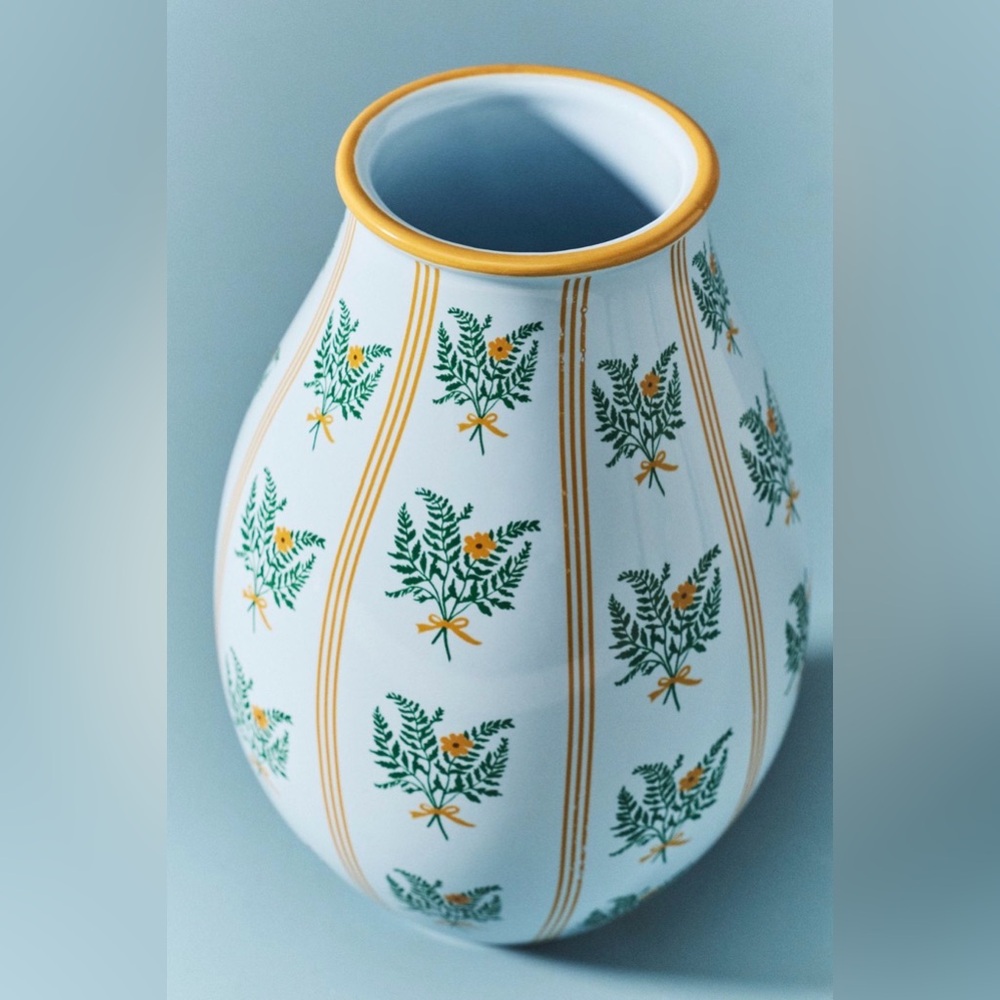 Anthropologie Cottage Leaf Vase - Picture 3 of 5